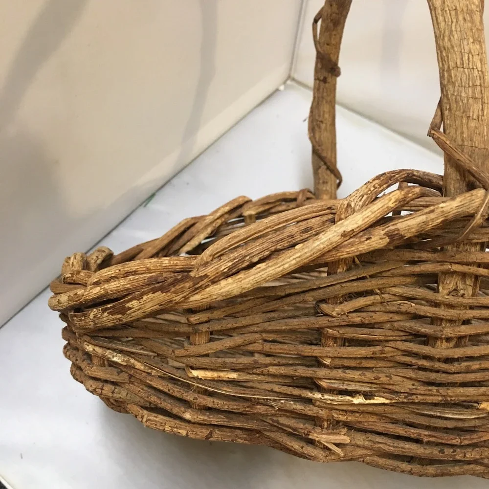 Grapevine Basket Unisex OS Brown Rustic Woven Primitive Farmhouse Cottagecore